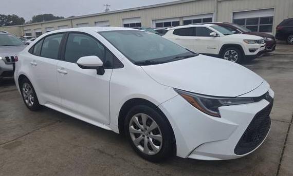 TOYOTA COROLLA 2021 5YFEPMAE2MP232291 image