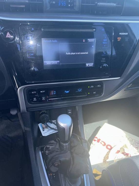 TOYOTA COROLLA 2017 2T1BURHE0HC955674 image
