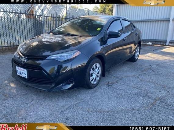 TOYOTA COROLLA 2017 5YFBURHE5HP696535 image