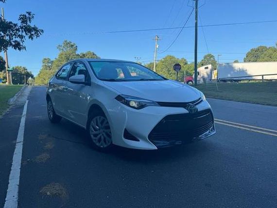 TOYOTA COROLLA 2017 5YFBURHE8HP717443 image