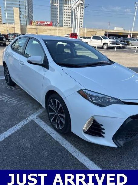 TOYOTA COROLLA 2017 2T1BURHE0HC844025 image