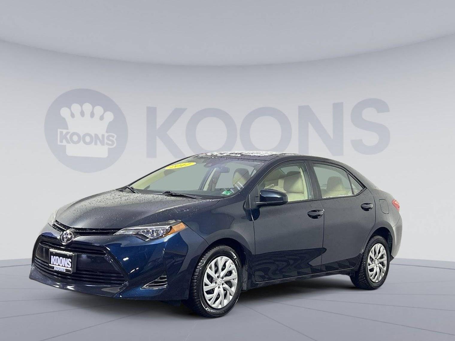 TOYOTA COROLLA 2017 2T1BURHE8HC950691 image