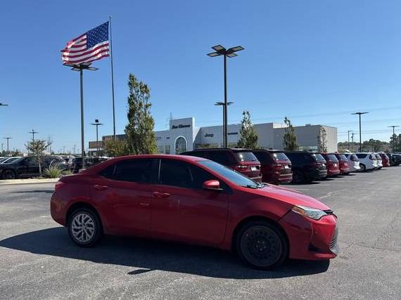 TOYOTA COROLLA 2017 5YFBURHE1HP654380 image