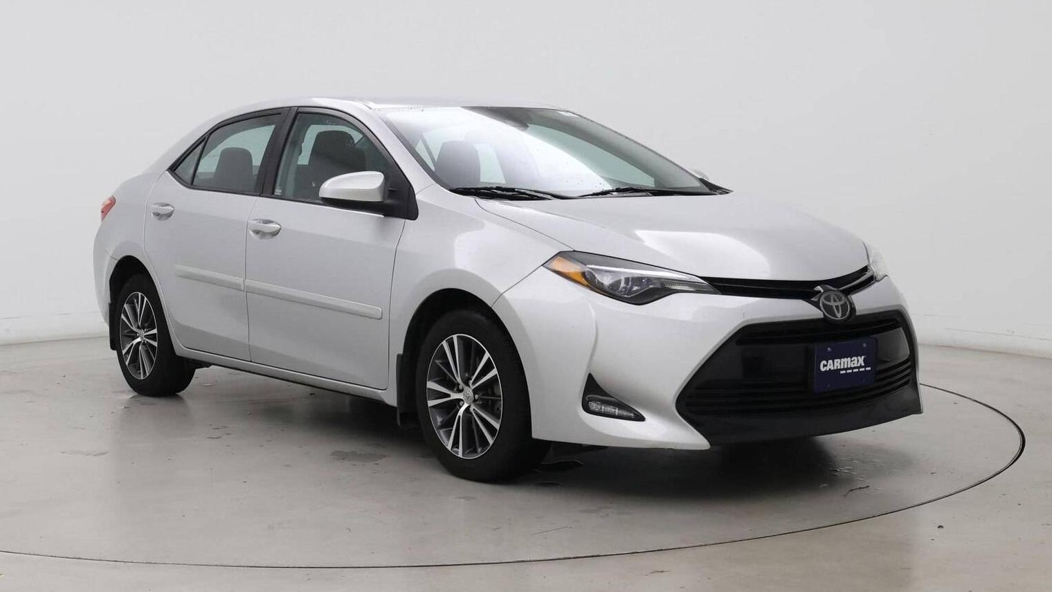 TOYOTA COROLLA 2017 5YFBURHE8HP670317 image