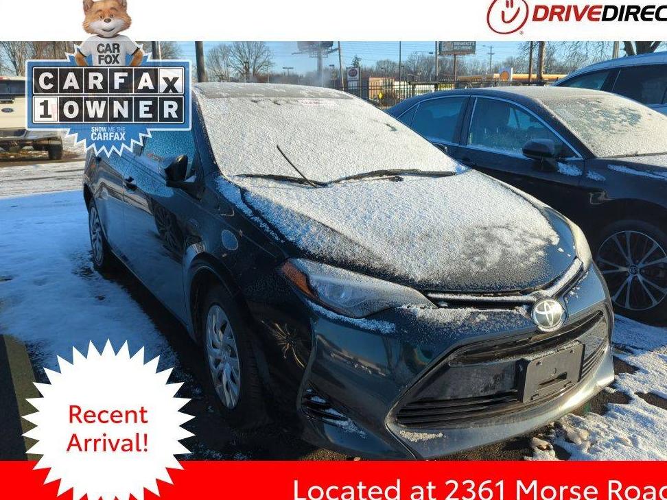 TOYOTA COROLLA 2017 2T1BURHE4HC825882 image