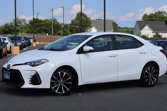 TOYOTA COROLLA 2017 2T1BURHEXHC957268 image