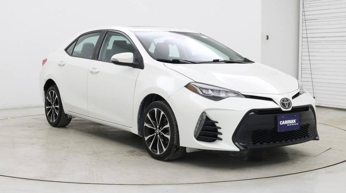 TOYOTA COROLLA 2017 5YFBURHEXHP618087 image