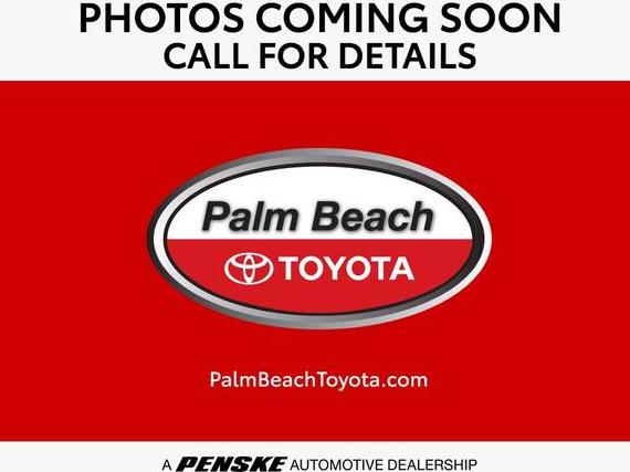 TOYOTA COROLLA 2017 5YFBURHE8HP612370 image