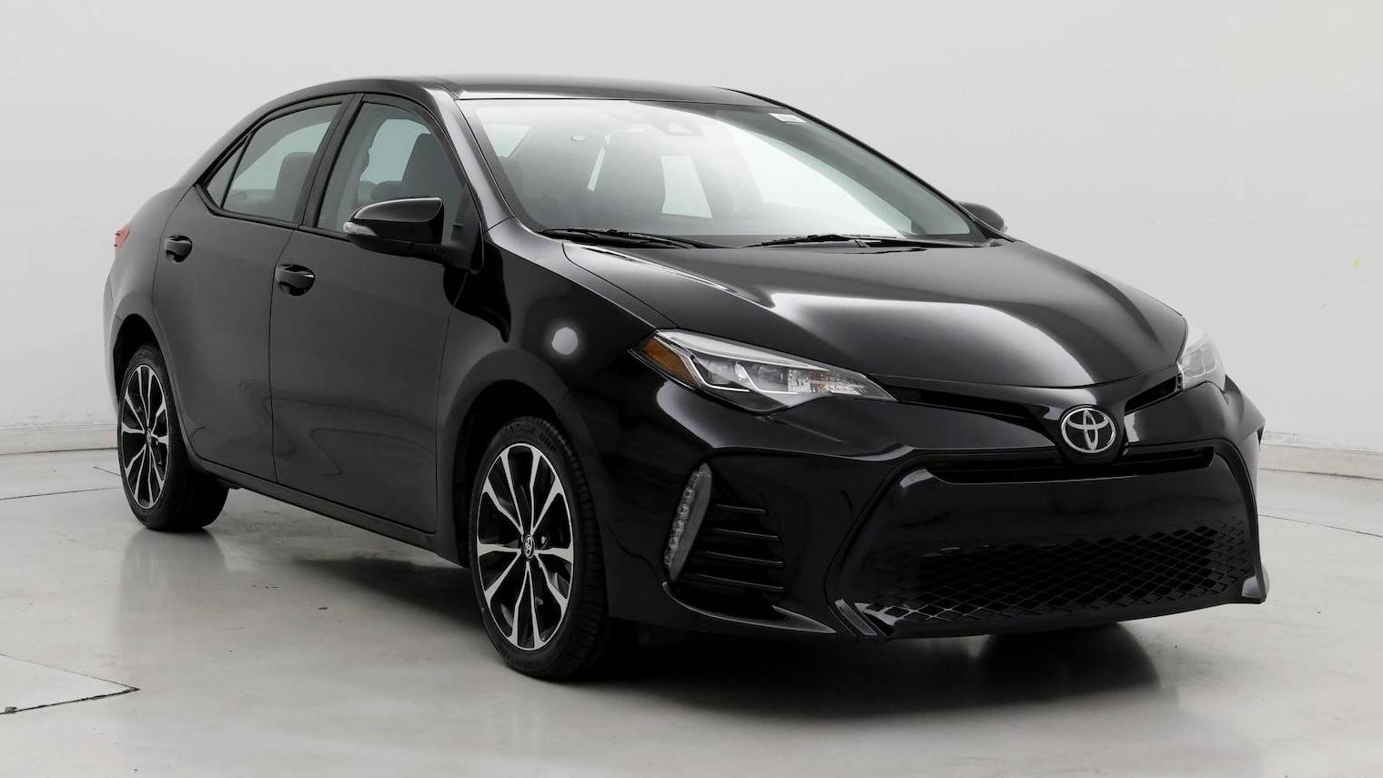 TOYOTA COROLLA 2017 5YFBURHE7HP591589 image