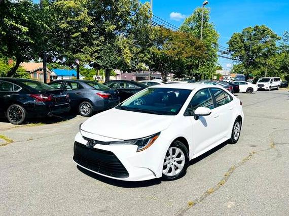TOYOTA COROLLA 2024 5YFB4MDE3RP152562 image
