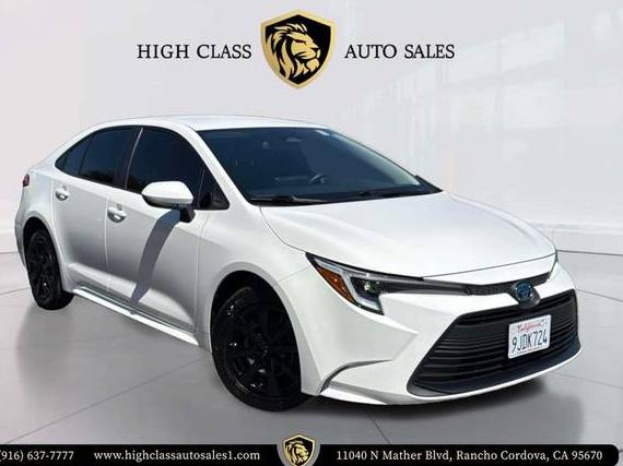 TOYOTA COROLLA 2024 JTDBCMFE2RJ018405 image