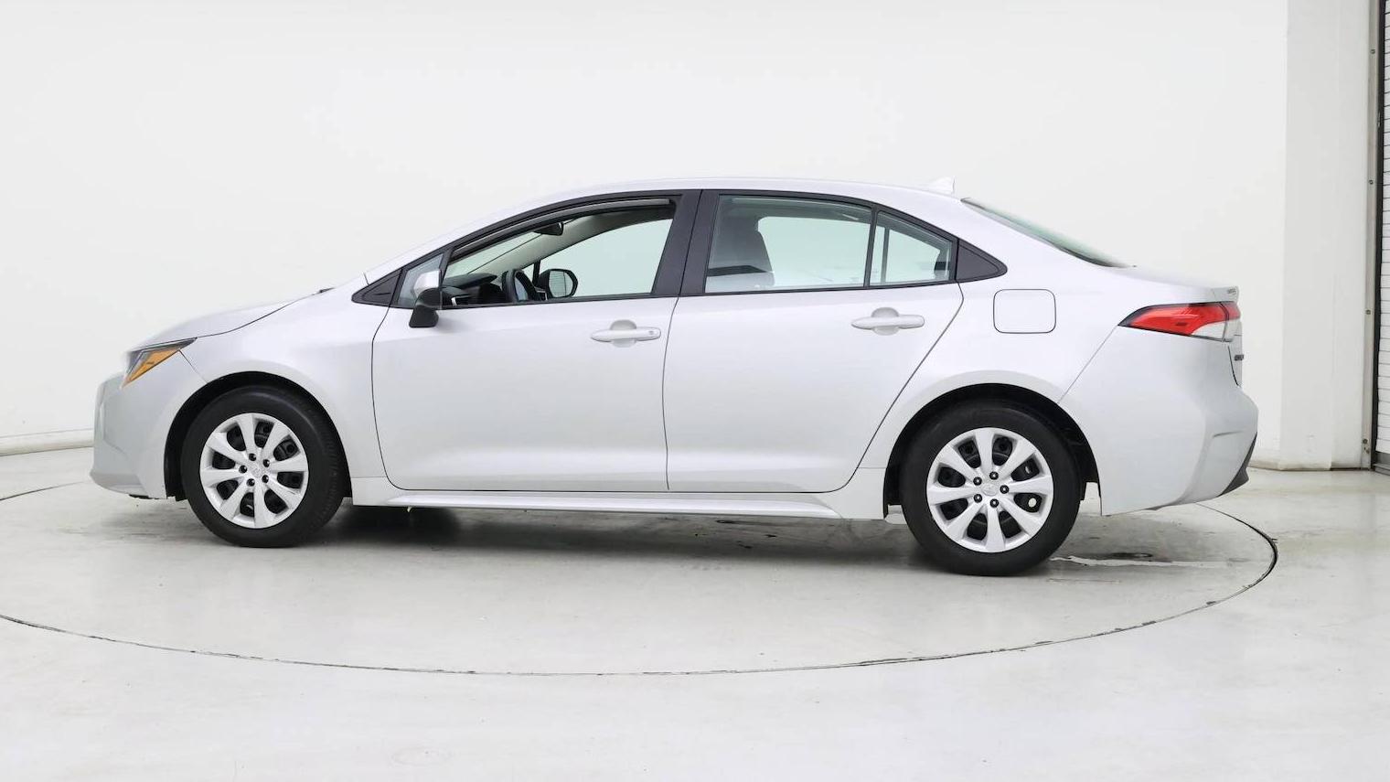 TOYOTA COROLLA 2024 5YFB4MDE3RP136801 image