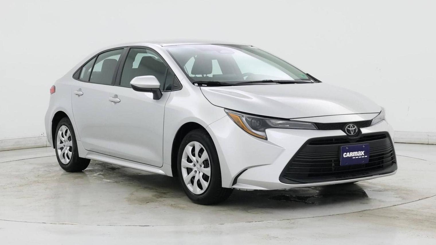 TOYOTA COROLLA 2024 5YFB4MDE2RP191238 image