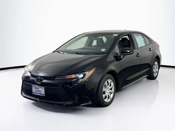 TOYOTA COROLLA 2024 5YFB4MDE2RP082617 image