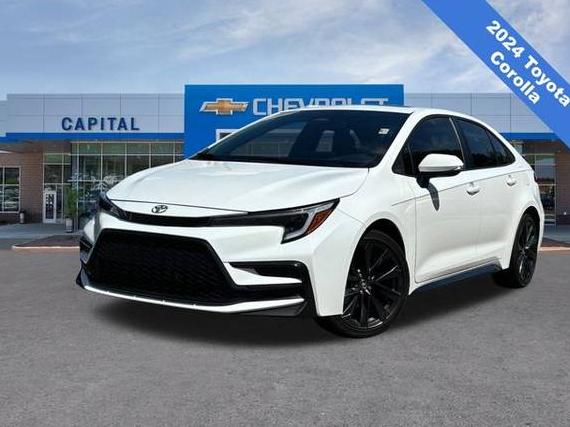 TOYOTA COROLLA 2024 5YFP4MCE5RP177387 image