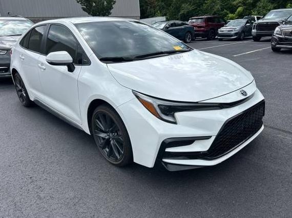 TOYOTA COROLLA 2024 JTDBCMFE3R3035105 image