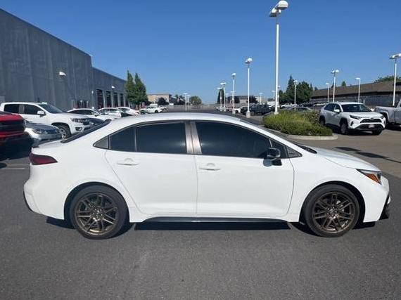 TOYOTA COROLLA 2024 JTDBCMFE5R3057588 image