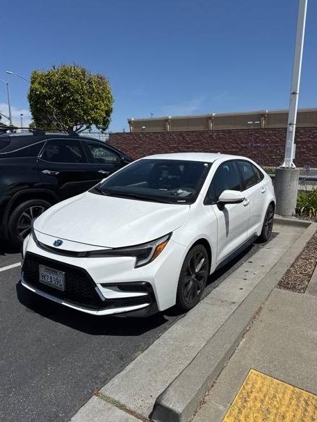 TOYOTA COROLLA 2024 JTDBCMFE7R3031039 image