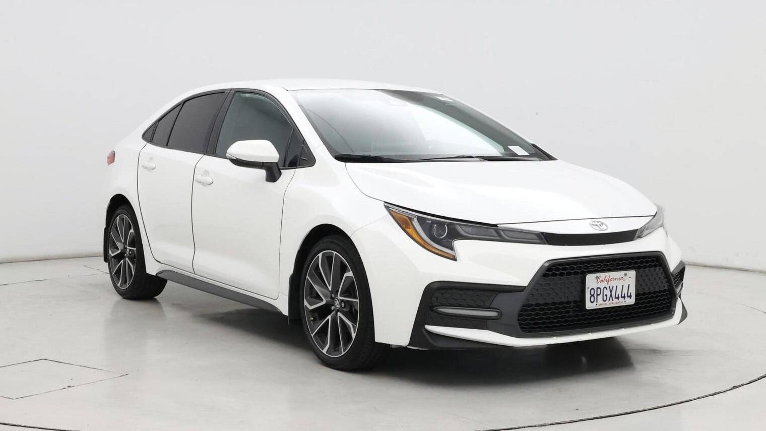 TOYOTA COROLLA 2020 5YFS4RCE7LP038778 image