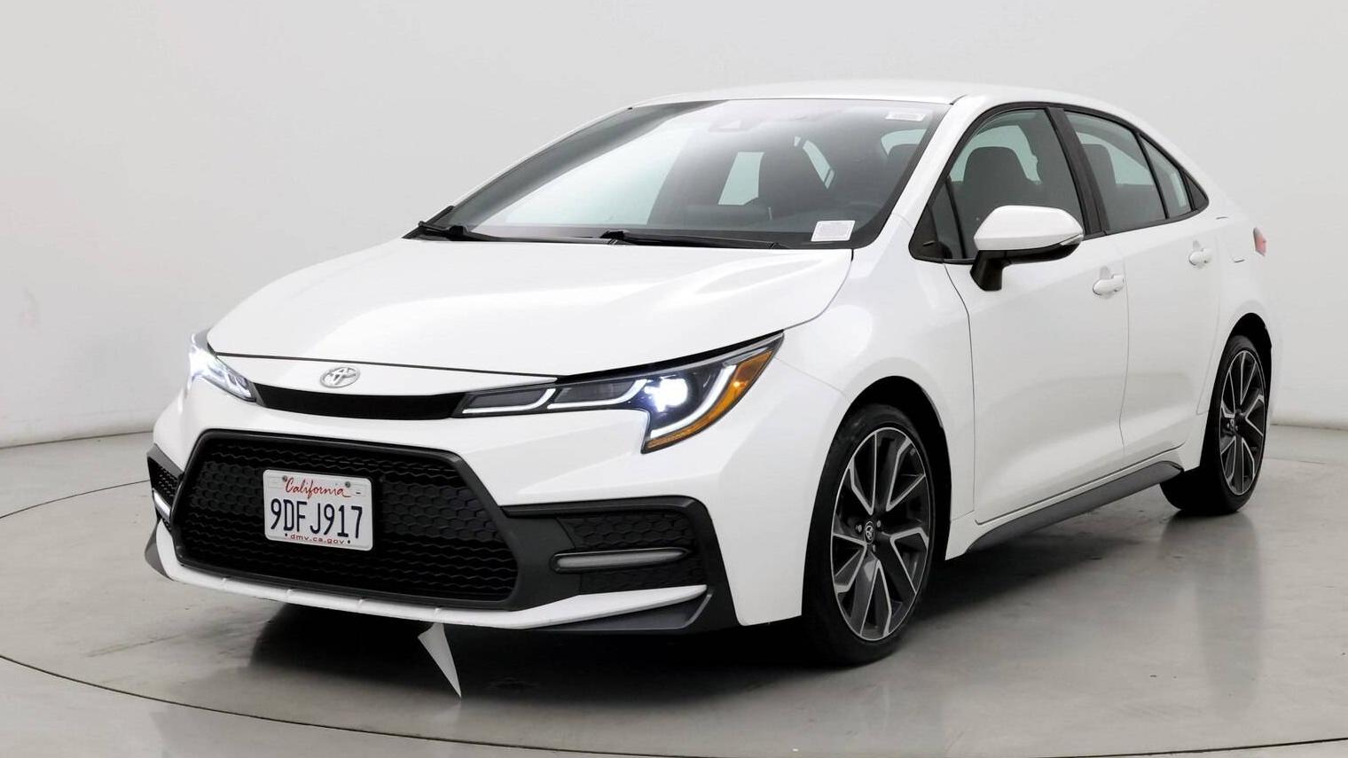 TOYOTA COROLLA 2020 5YFS4RCE3LP025803 image