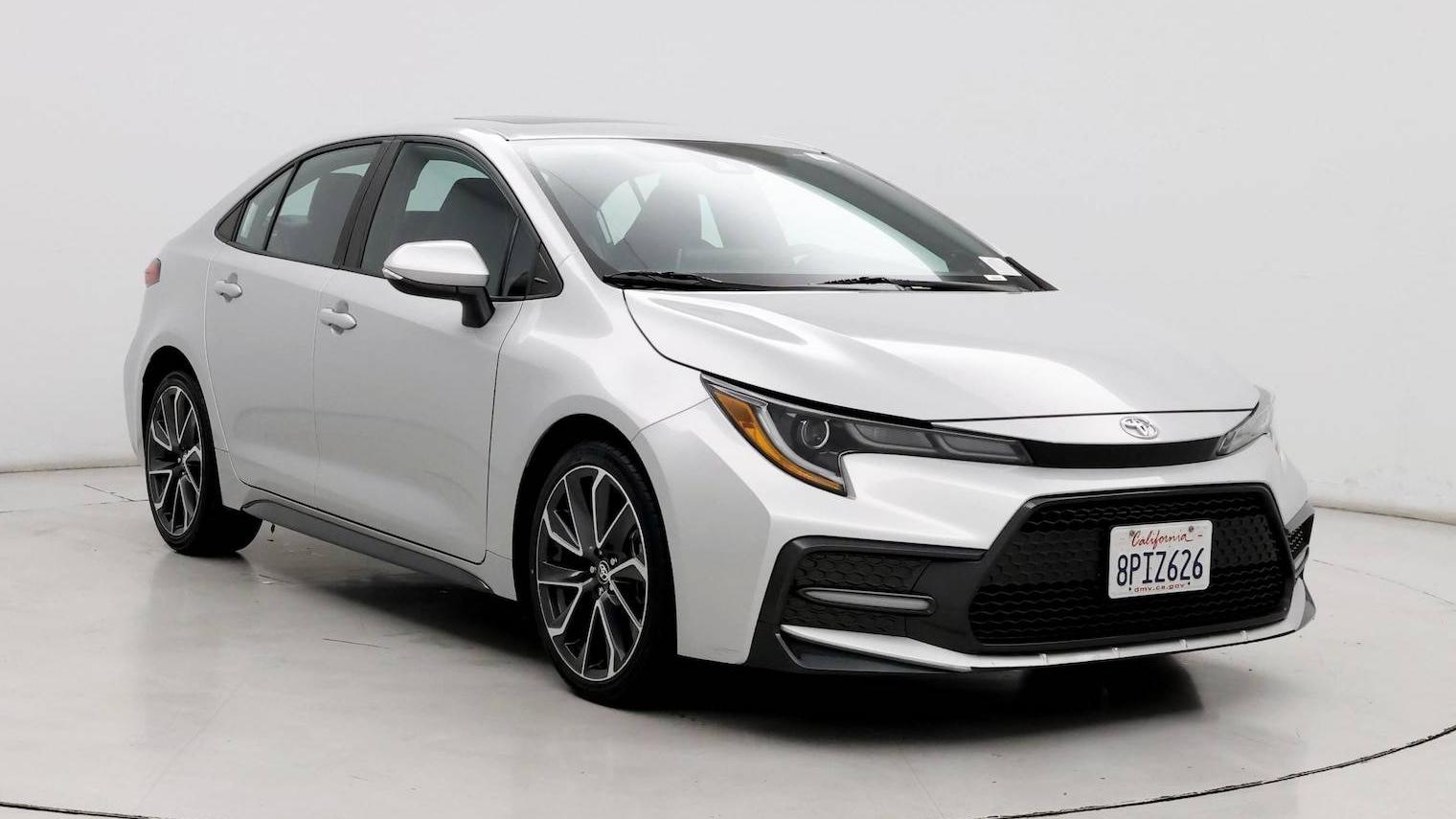 TOYOTA COROLLA 2020 5YFT4RCE3LP012070 image