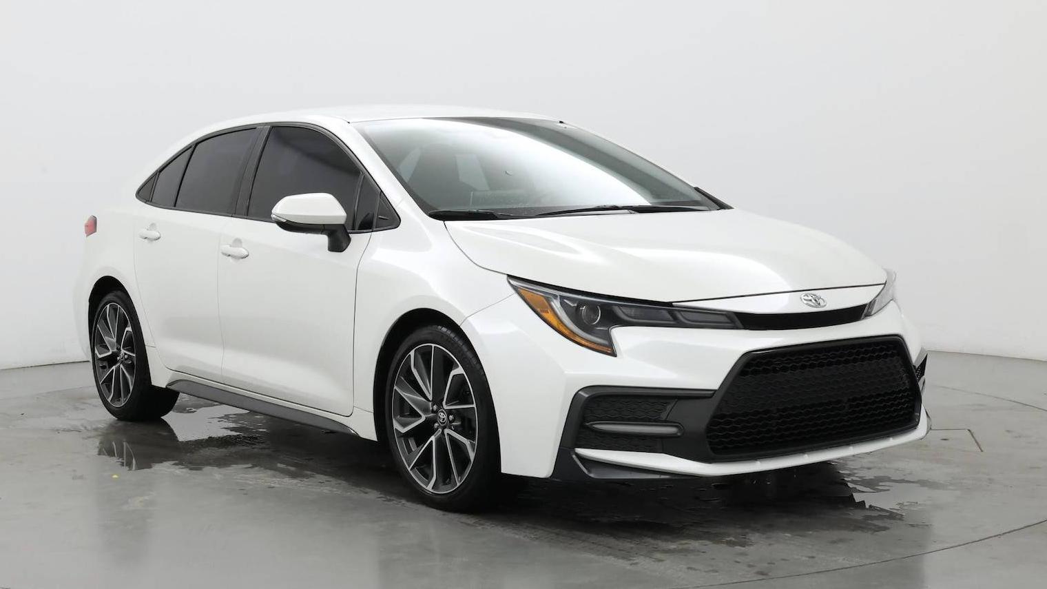 TOYOTA COROLLA 2020 5YFS4RCE3LP012369 image