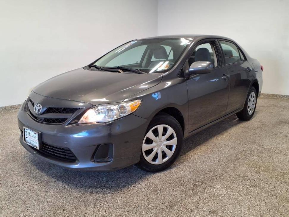 TOYOTA COROLLA 2011 2T1BU4EE4BC678641 image