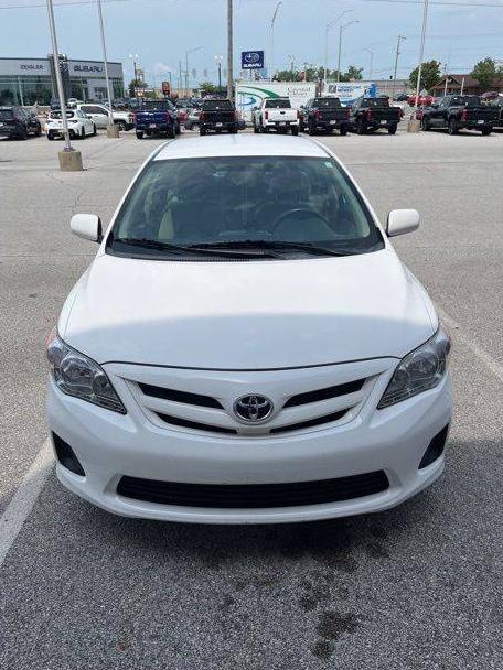 TOYOTA COROLLA 2011 2T1BU4EE2BC731756 image