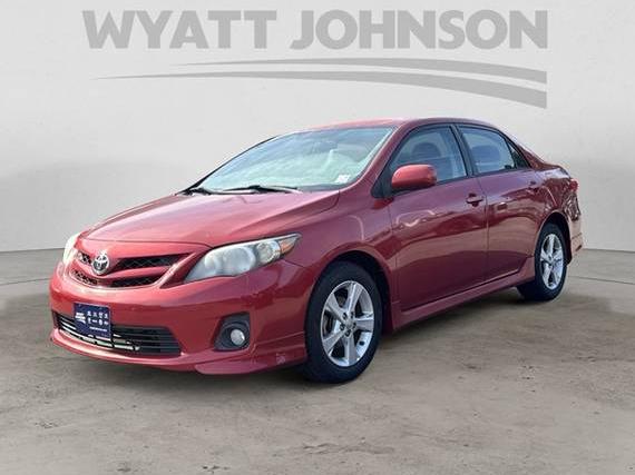 TOYOTA COROLLA 2011 2T1BU4EE7BC694395 image