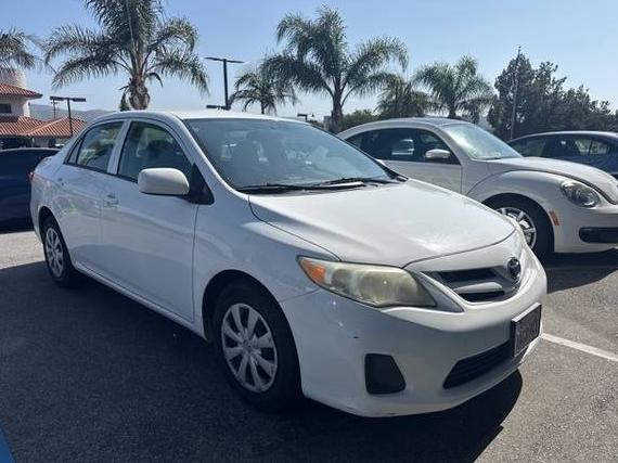 TOYOTA COROLLA 2013 5YFBU4EE6DP138436 image