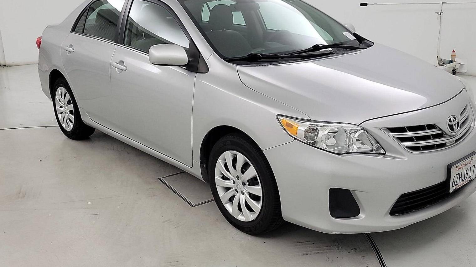 TOYOTA COROLLA 2013 2T1BU4EEXDC962794 image