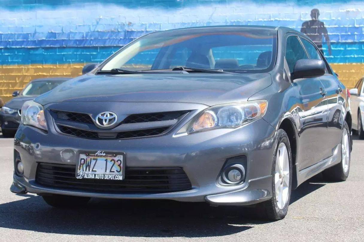 TOYOTA COROLLA 2013 2T1BU4EE5DC928701 image