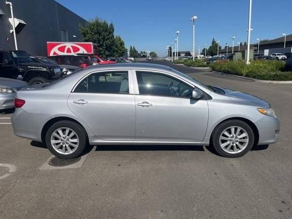 TOYOTA COROLLA 2010 2T1BU4EEXAC388239 image