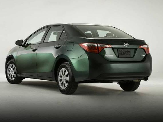 TOYOTA COROLLA 2014 5YFBURHE6EP145817 image