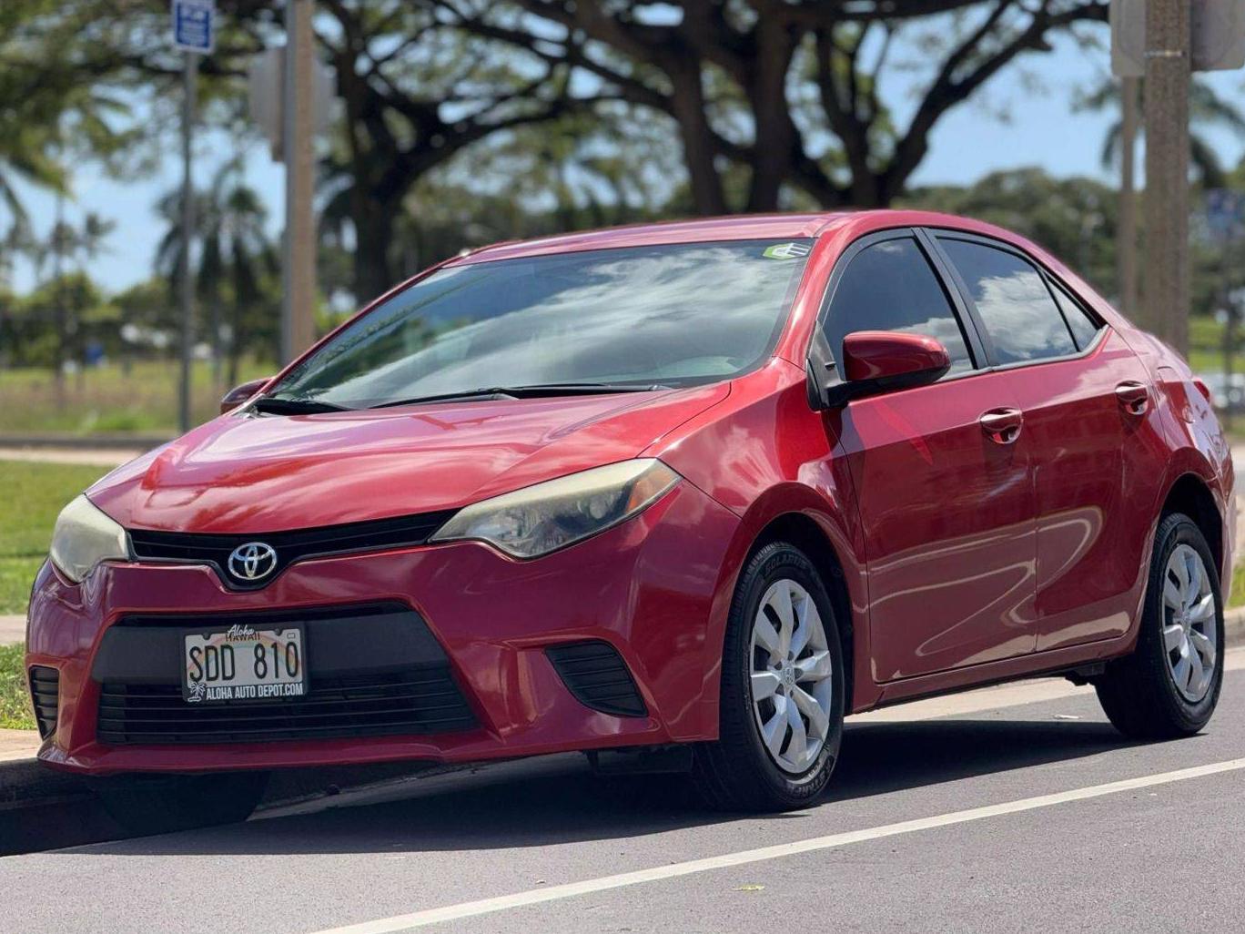 TOYOTA COROLLA 2014 5YFBURHE3EP046467 image