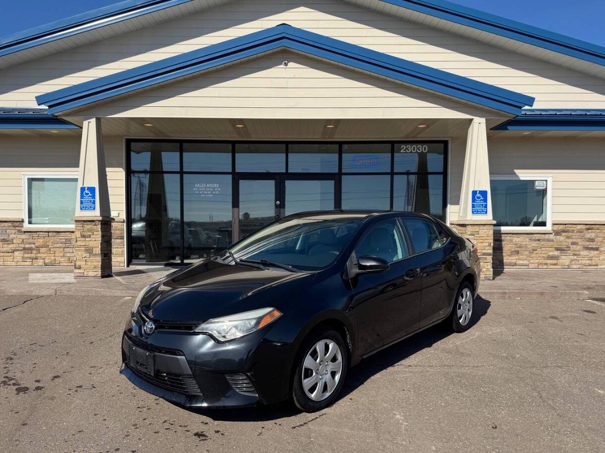 TOYOTA COROLLA 2015 5YFBURHEXFP224859 image