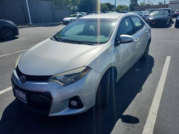 TOYOTA COROLLA 2015 5YFBURHE8FP356874 image