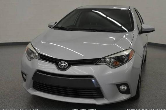 TOYOTA COROLLA 2015 2T1BURHE2FC231367 image
