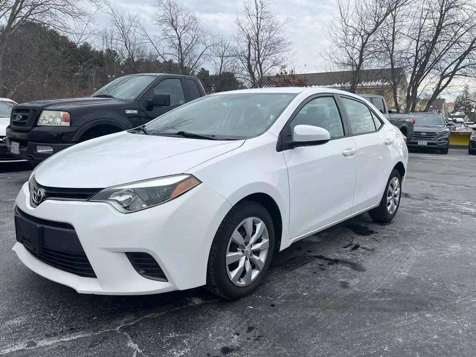 TOYOTA COROLLA 2015 2T1BURHE0FC238351 image