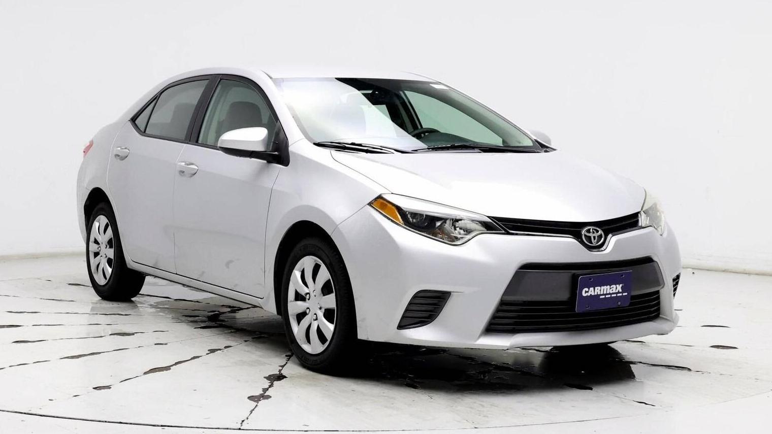 TOYOTA COROLLA 2015 5YFBURHE7FP326183 image