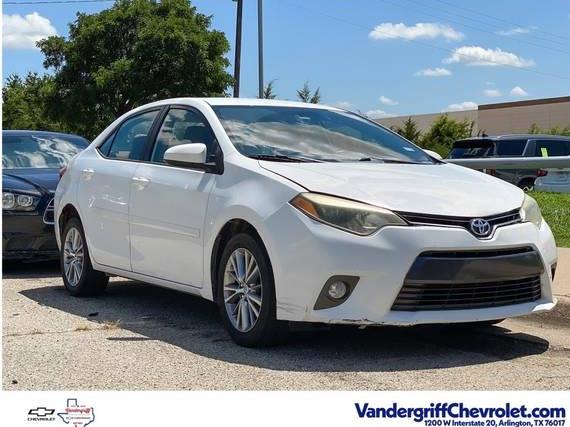 TOYOTA COROLLA 2015 5YFBURHE2FP243809 image