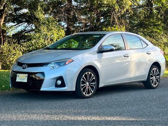 TOYOTA COROLLA 2015 2T1BURHE4FC397762 image