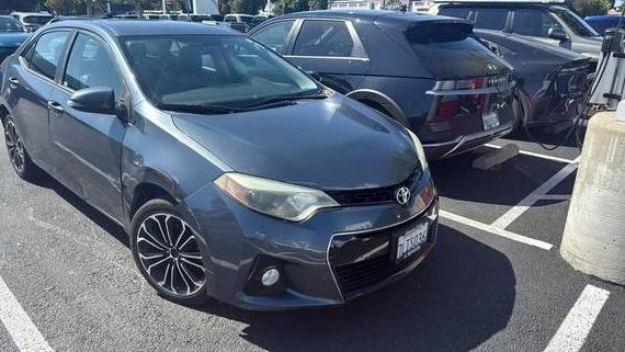 TOYOTA COROLLA 2015 5YFBURHE0FP283614 image