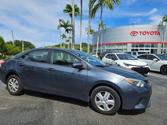 TOYOTA COROLLA 2015 5YFBURHE8FP353733 image