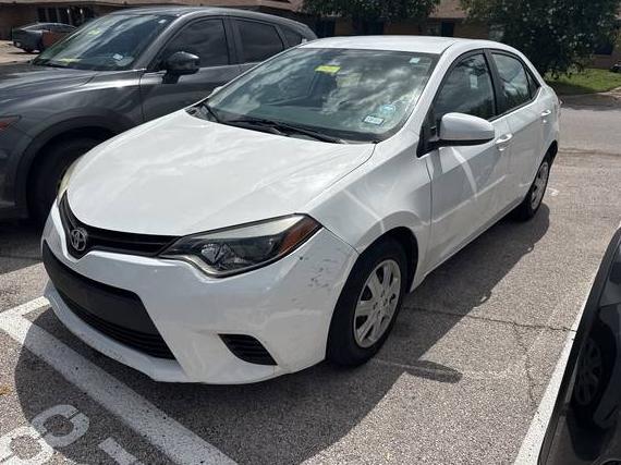 TOYOTA COROLLA 2015 5YFBURHE5FP234134 image