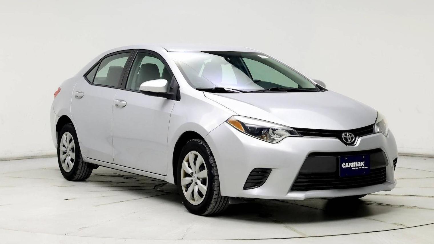 TOYOTA COROLLA 2015 2T1BURHE1FC389229 image