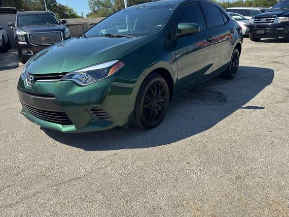 TOYOTA COROLLA 2015 2T1BURHEXFC271602 image