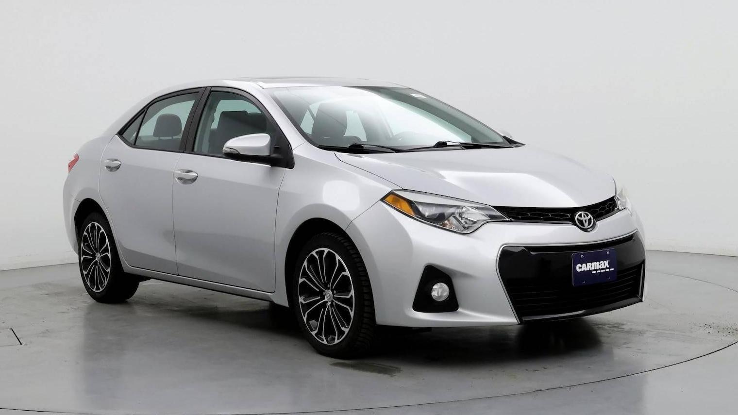 TOYOTA COROLLA 2015 5YFBURHE6FP363757 image