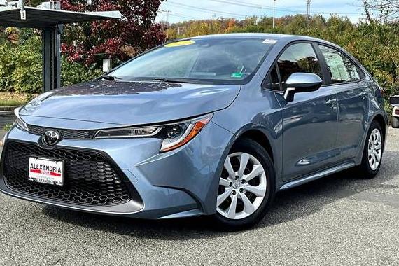 TOYOTA COROLLA 2022 JTDEPMAE9NJ225697 image