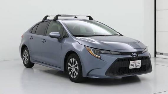 TOYOTA COROLLA 2022 JTDEAMDE7NJ056292 image